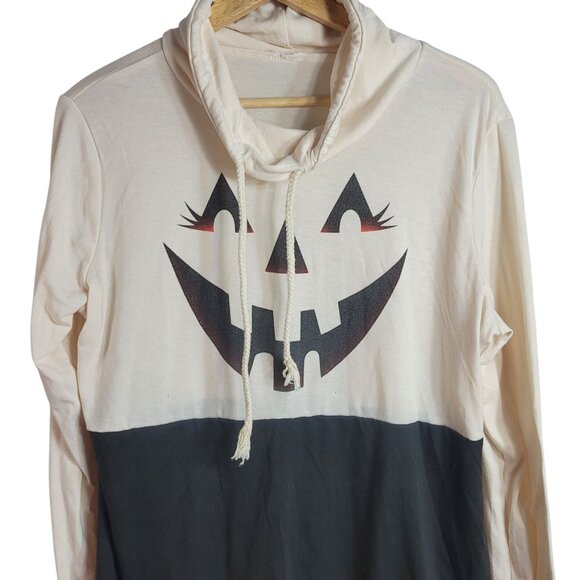 2/$15 Womens Halloween Jack O'Lantern Top XL Long Sleeve Thumbholes High Neck - Picture 2 of 7